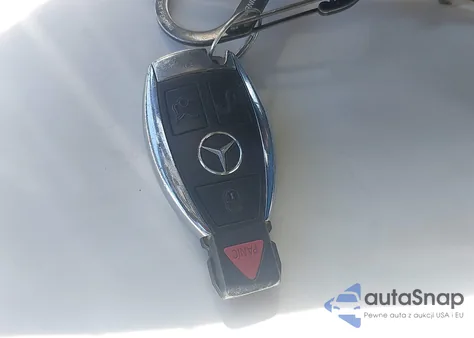 2011 Mercedes-Benz E 350 z USA, uszkodzony, nr VIN WDDHF5GB8BA504594